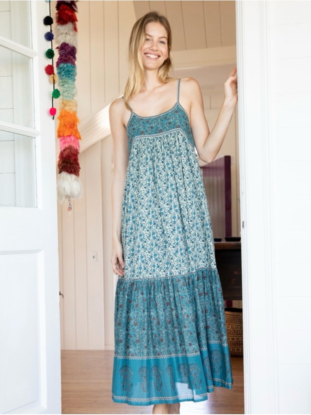NATURAL LIFE Bailey Floral Maxi Dress in Cream and Brown, Sz S